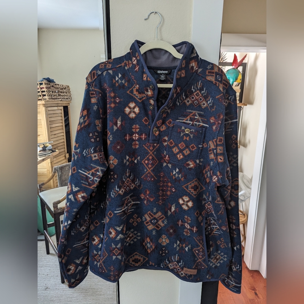 Sherpa Adventure Gear Pullover